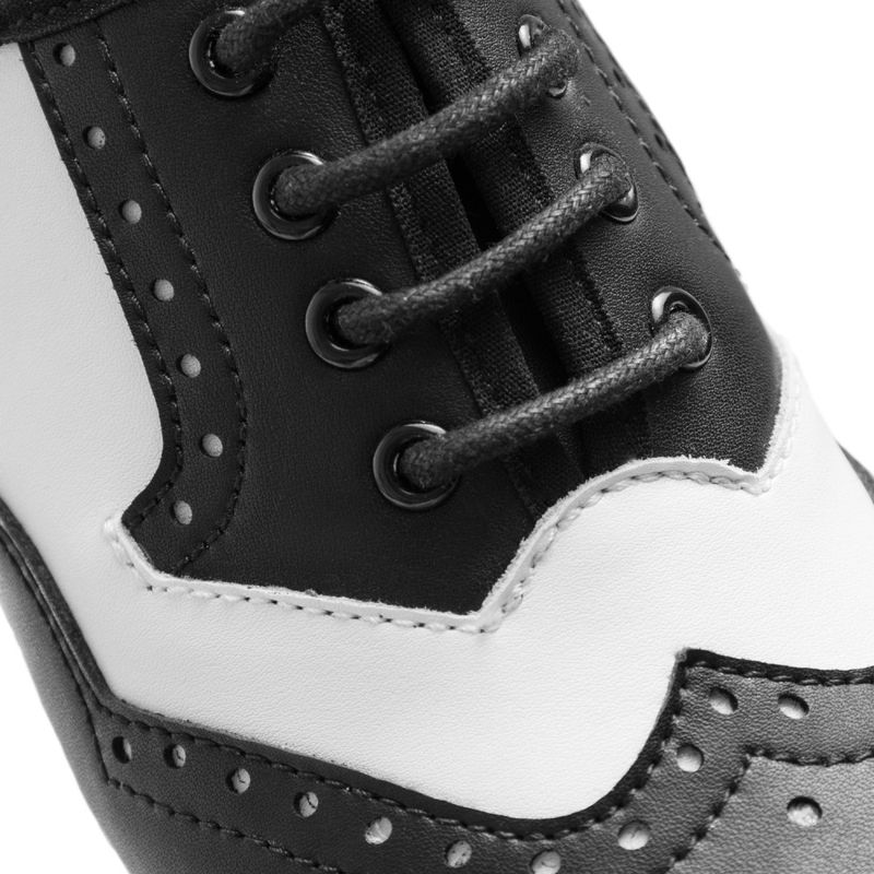 Rumpf Sammy black&white